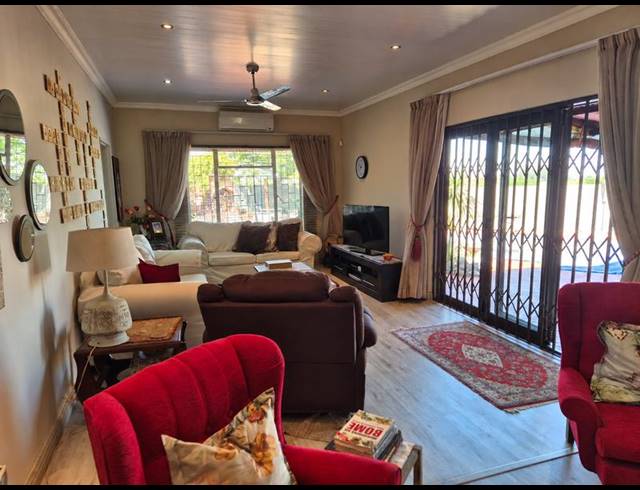4 BEDROOM HOUSE FOR SALE IN MEYERHOF